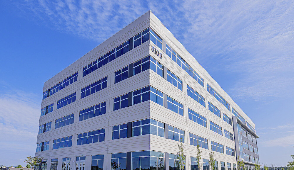 jwacompanies's tweet image. 8100 Rideout Road is complete! This five-story, 125,000 square foot office building is ready for its new tenants. buff.ly/47nwF9w #JWA #COPT #RedstoneGateway #HuntsvilleAL