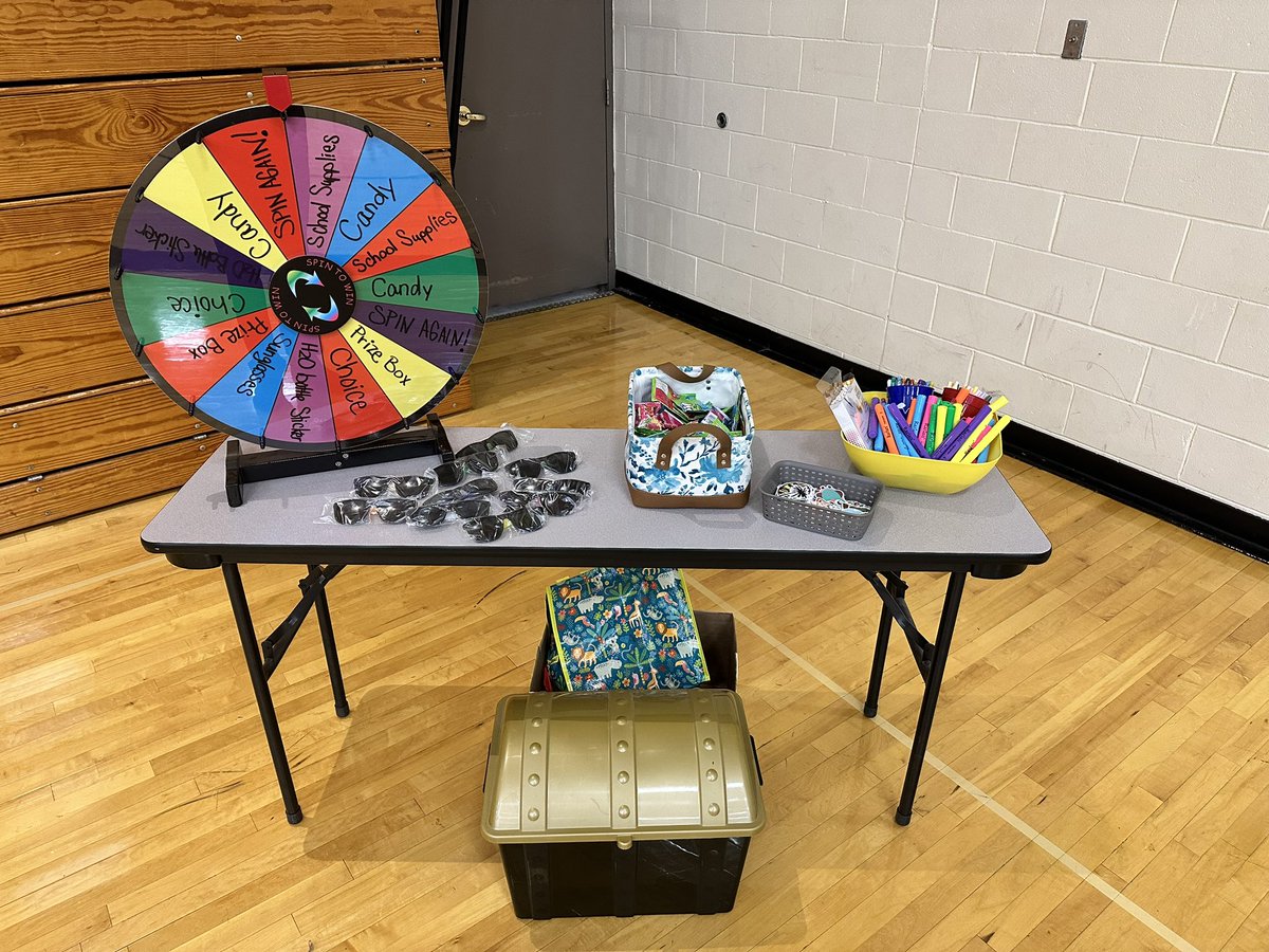 Freeman_Falcons's tweet photo. 🙇🏻‍♀️Find🙇🏼‍♂️out what makes us🙌🏻special, at🌙tonight’s #ActivityFair‼️ 

#WeAreFreeman🦅 https://t.co/rxOc4s7EdT