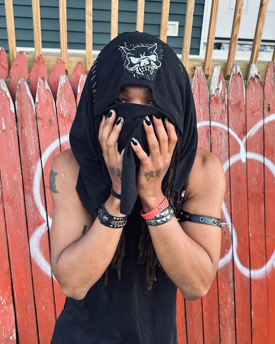 LoadingMagazine's tweet image. NINYA Unleashes Nightmarish Edge with New Collaborative Single “HELLBOUND” featuring EGGACION

[@NINYAIAM777]

loadingmag.com/ninya-unleashe…