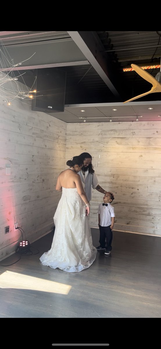 My bro is  a married man now 🙌🏾🍾🥂 congrats <a href="/StonedTonee/">DOPEDIV TONE</a> 🤝🏾 Definitely an honor to be your BestMan…locked in since 10th grade bro! I’m proud and congrats! 

One Time for 💍The Drivers 💍