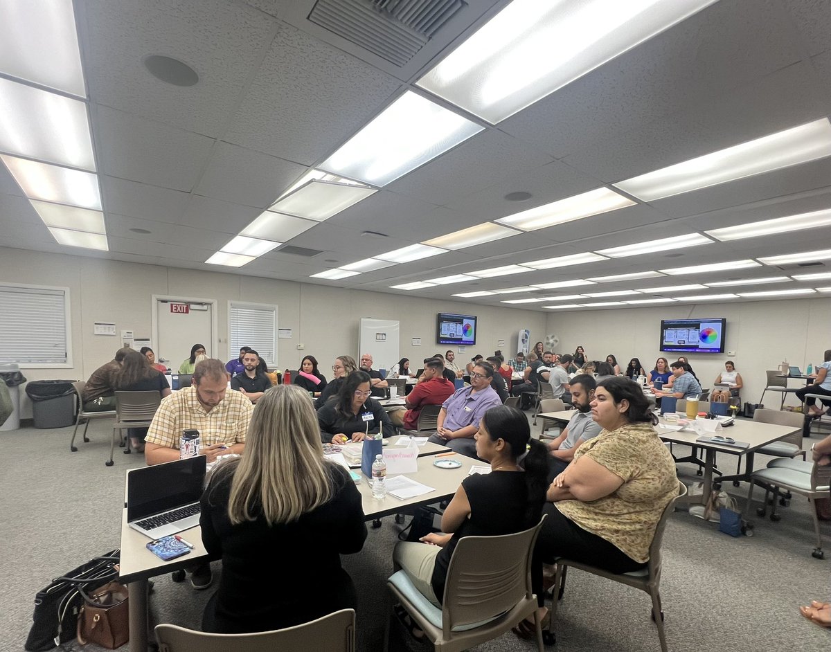 Day 2 of New Teacher Institute at the DISC. Excited about this group our awesome teachers!! 💙⚪️