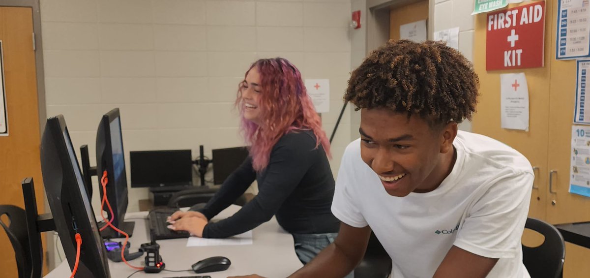 brian_kelly's tweet image. Good day introducing Cyber Security and basic Programming principles using the indoor #CoDroneEDU. Students controlled the CoDroneEDUs with a simple program that used keyboard inputs for navigation.