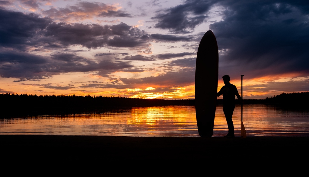 Looking for fun activities to do this summer?
Here are a few of our favourites:

🌊 Stand up Paddleboard on the Slave River 

🌲 Hike along the trails by the rapids of the Slave River

🕊 Get up close and personal and view the American White Pelican at Rapids of the Drowned
