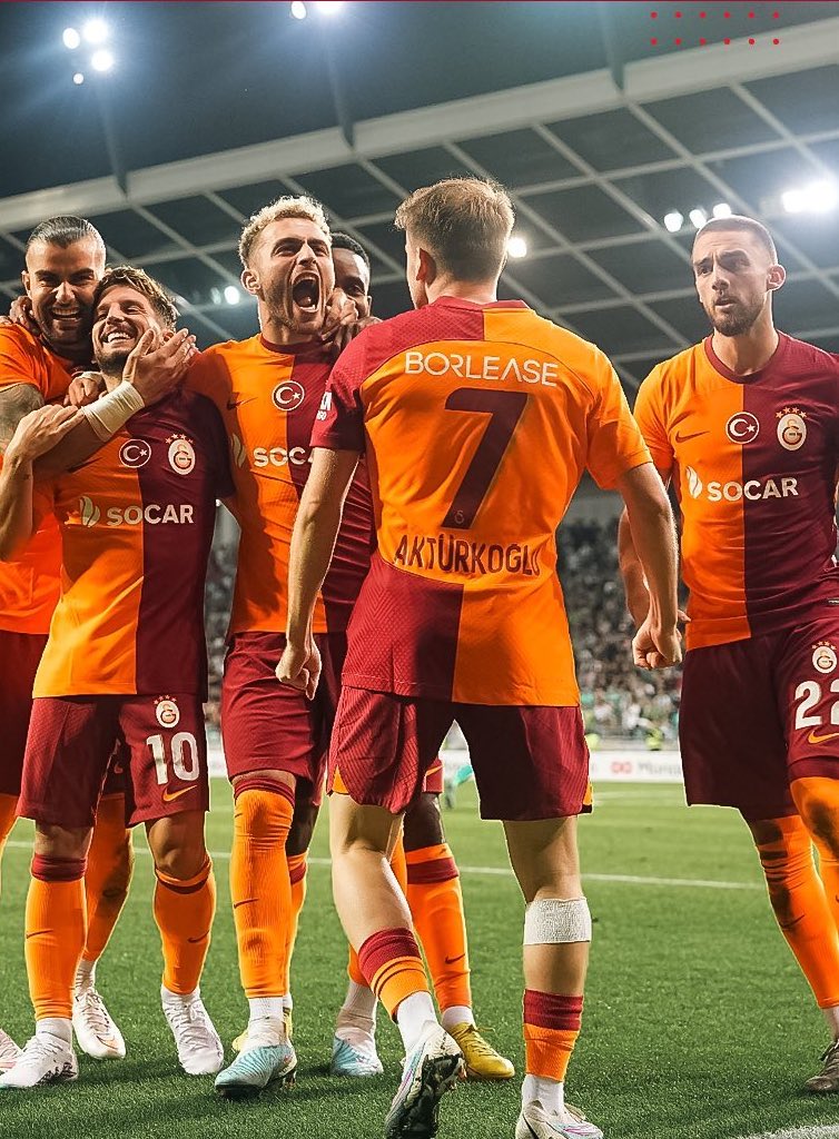 PesindeyizApp's tweet photo. Türkiye, UEFA Ülke Puanı sıralamasında 1 sıra yükselerek 11. sırada yer aldı. 🇹🇷 https://t.co/UFH68YUuVH