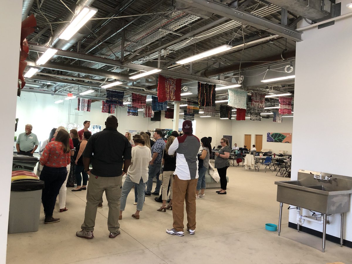 Our Solid Waste team attended a networking event at the @EnvisionCLT Innovation Barn, where reuse, recycling, permaculture & other circular-economy elements are displayed! Our staff enjoyed connecting with other recycling experts.♻️ Thanks to @CRA_Recycle for the experience!