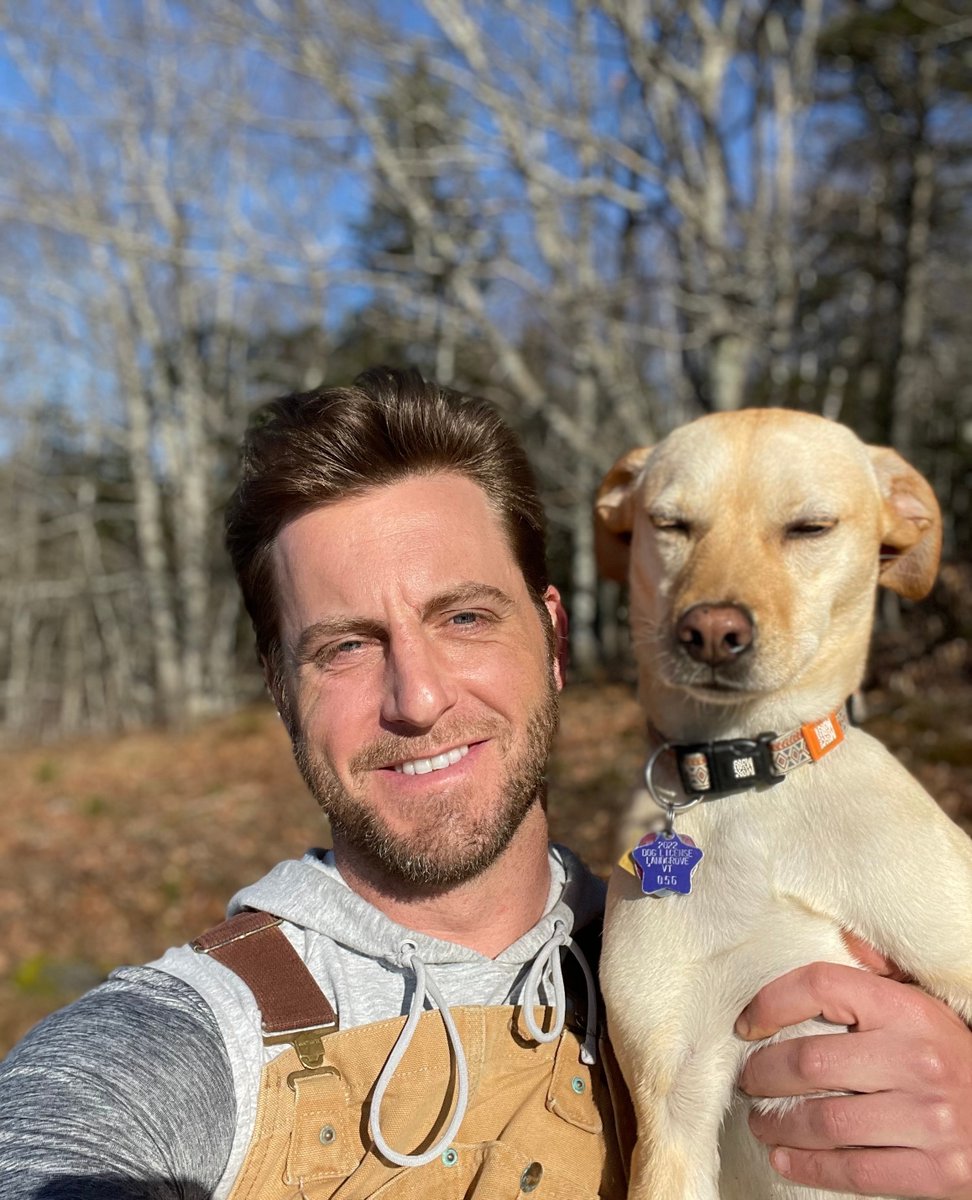 elykeycustom's tweet photo. Out of all the projects I’ve worked on, might be most proud of this one. 
#portrait #dog #eyes #man #sun #sky #smile #nature #doglife #doglove #servicedog⁠
#love #beautiful #portraits⁠
 #cute #doglover #animals #lovedogs⁠
#natural #supreme⁠
#summer #fun #happy #sunshine https://t.co/HQt6uLHQ0k