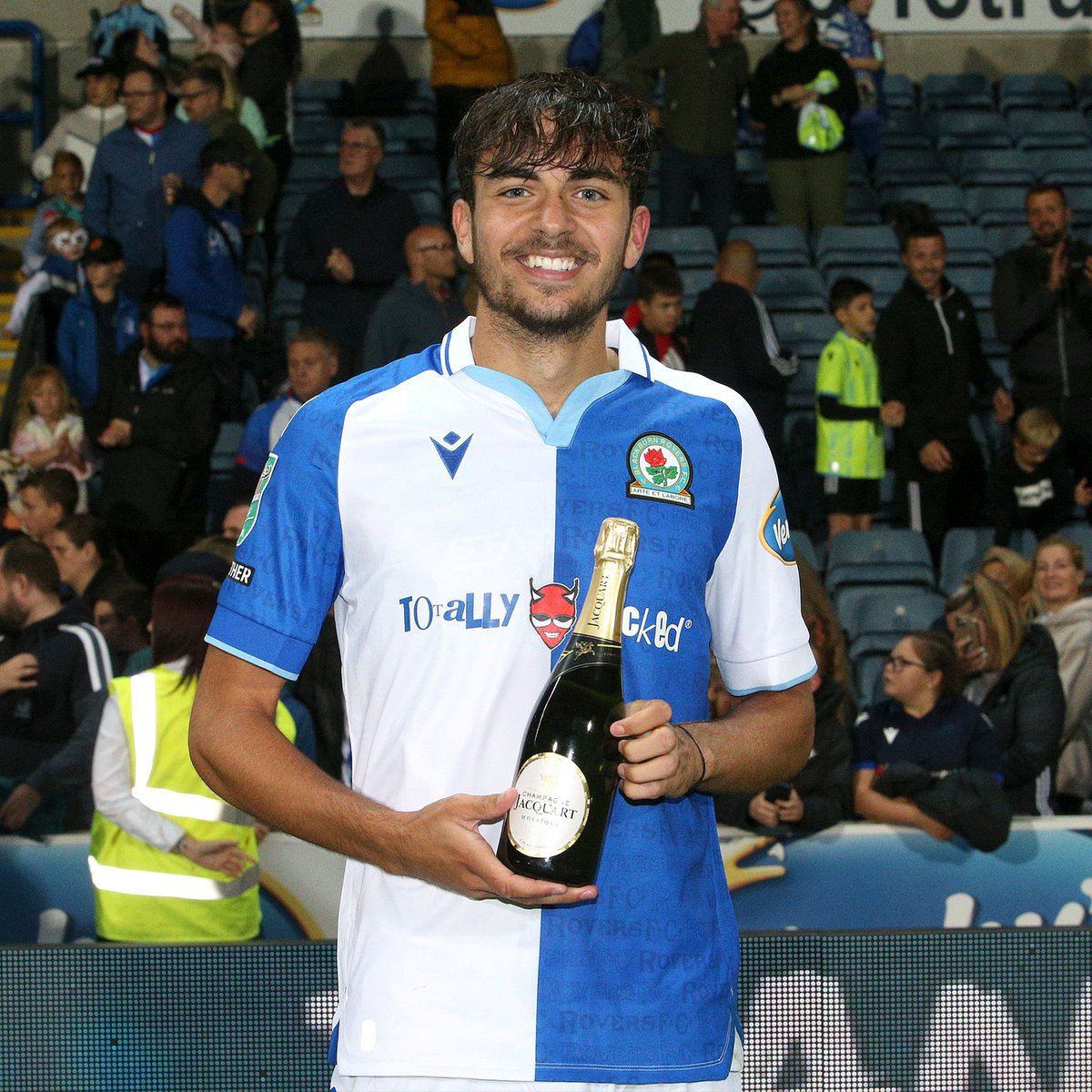 ✅ Goal
✅ Assist
✅ Win
...a dream debut!

🍾 Tonight's @pjthejeweller Player of the Match is @zakgilsenan03! 👏

#ROVvWAL | #Rovers 🔵⚪️