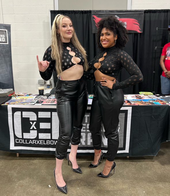 Thank you Detroit &amp; Louisville! @wrestlecon &amp; @DerbyCityW were both HEXceptional HEXperiences 🖤  Catch<a class="tags" target="_blank" title="On Twitter" href="/?out=eyJ0eXAiOiJKV1QiLCJhbGciOiJIUzUxMiJ9.eyJpYXQiOjE3MjA2OTM5MjQsImlzcyI6InR3cG9ybnN0YXJzLmNvbSIsIm5iZiI6MTcyMDY5MzkyNCwiZXhwIjoxNzUyMjI5OTI0LCJyZWRpcmVjdF91cmwiOiJodHRwczovL3R3aXR0ZXIuY29tL3dyZXN0bGVjb24ifQ.LyxODGbhOmVKsDlq1MqnZrW4GfSDsDqy78bqMh4vyfXqqqgEb9pEDgBHPfSagHtP6D8S0jpo-CzAgUDLZsJRUA">@wrestlecon</a><a href="/tag/hotgirltwitch"class="tags"><span>#hotgirltwitch</span></a>