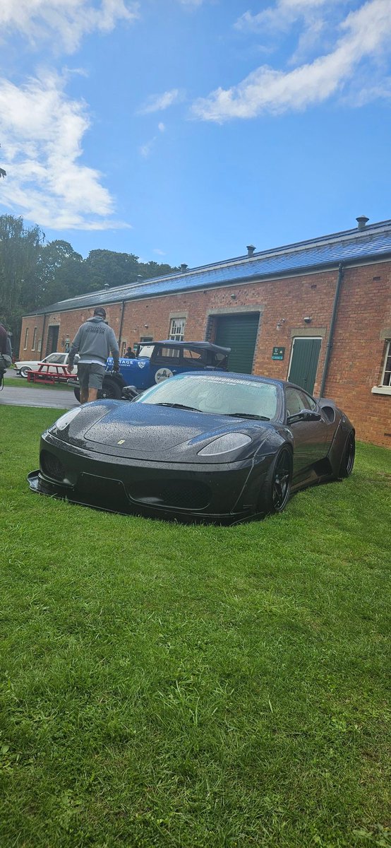 the_Qore's tweet photo. I've never seen a LB kit before never mind a 430 Scudo one. That's what made this event so good, the variety. Rollhard. 👊 https://t.co/VSVN5ejddQ