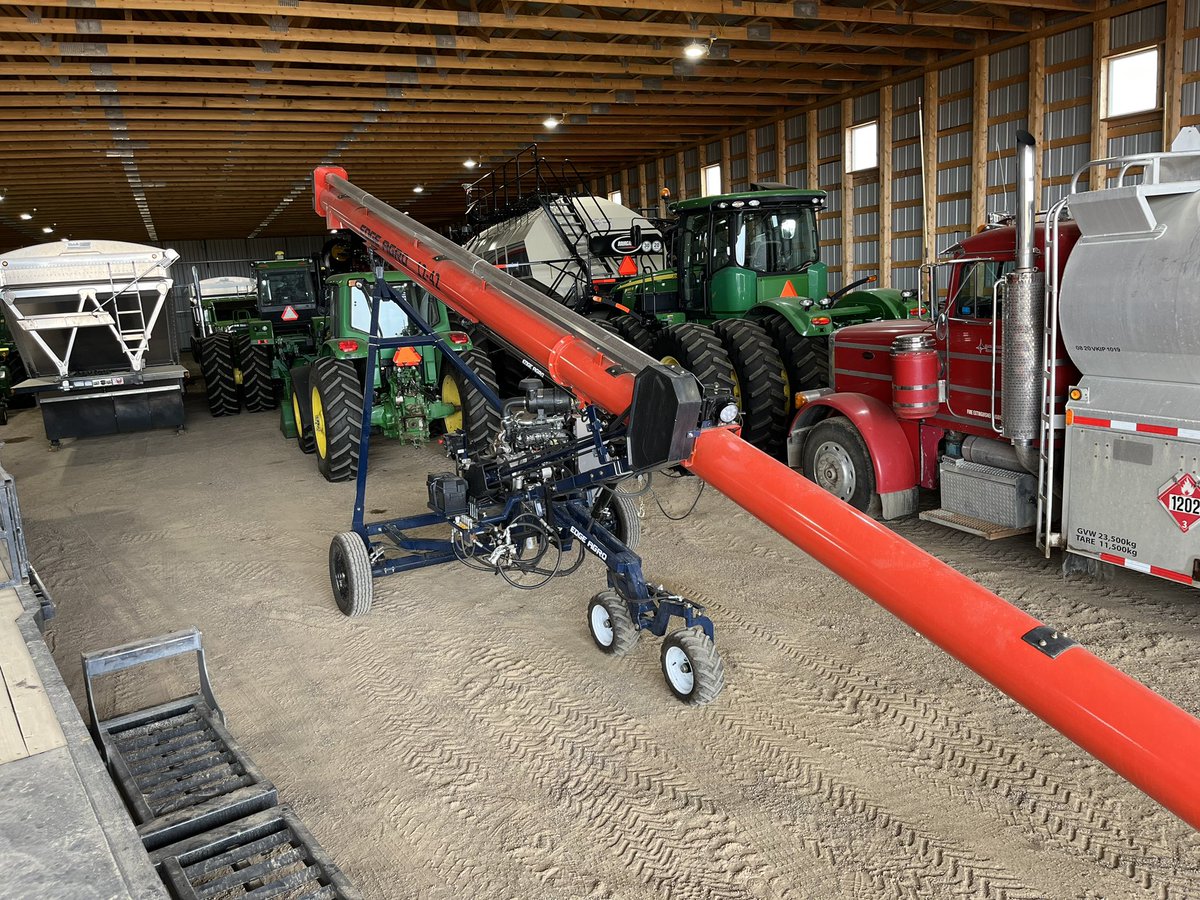DeerLtd's tweet photo. For sale, almost new edge agro 12-42 with Hatz diesel engine. 8 hours only, selling as I need a longer one asking 48k, new is 53. Retweets appreciated, please dm for more info https://t.co/6LNGgQVwF5