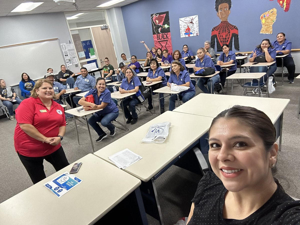 ConsejeraGuzman's tweet photo. We had a great time presenting to everyone today! #ChannelviewCares https://t.co/FRfKKRft7W