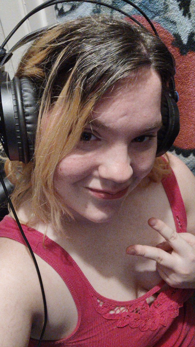 Wolfsong996's tweet photo. My creative brain is on a roll lately! Writing fanfics, and now time to hit the booth and record some stuff!! WOOO!! #voiceactor #creativebrain #happyplace #blessed https://t.co/X0Q0VZ3mKk