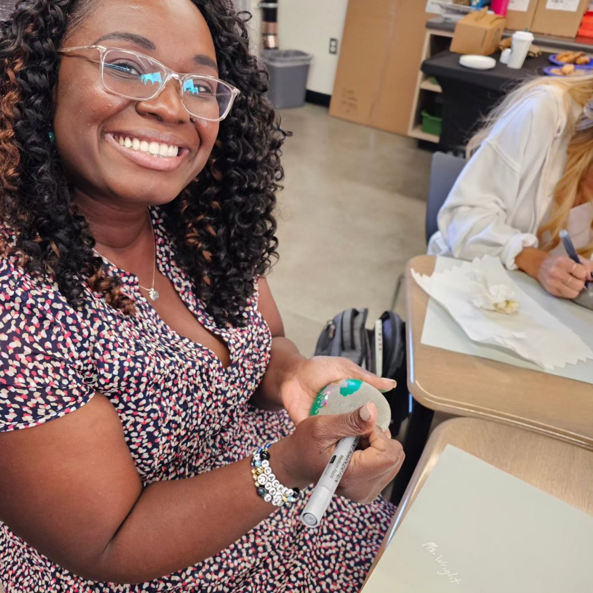 collegewood_el's tweet image. As part of our theme this year, Cultivate Belonging, we created a Rockin&apos; Authentic Self Portrait for our staff rock garden. In order to truly belong, we need to share our authentic selves! #cultivatebelonging🌱 #developingmindsnurturinghearts