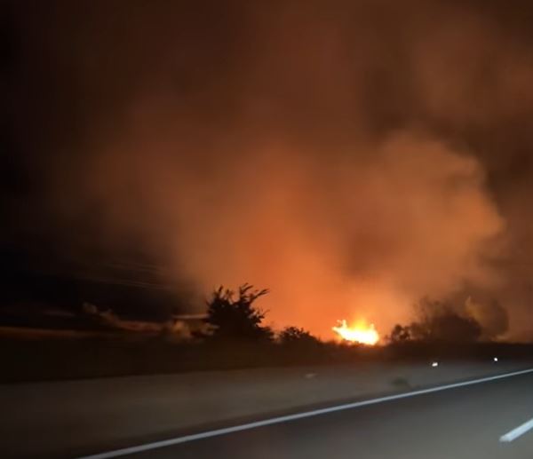 Η φωτιά έχει ξεσπάσει μεταξύ Ξάνθης-Καβάλας στον δήμο Τοπείρου.
‼️ Μεγάλη προσοχή όσοι οδηγούν στην Εγνατία οδό ‼️
#φωτια #Πυρκαγια #φωτιες_2023 #φωτιες2023 #Ξανθη #Εγνατια_Οδος