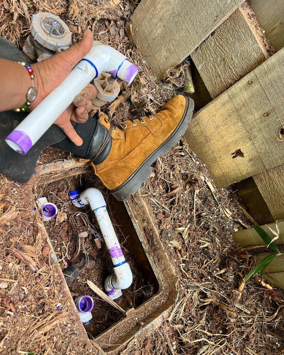 geo_ripper's tweet photo. Another Great set of pics from Pascual’s YARD Services -- These Pictures look great! #georippernation #jointherevolution #trenching #trencher #georipper #irrigation #minitrencher #ripshovel https://t.co/jIM3Zxyama