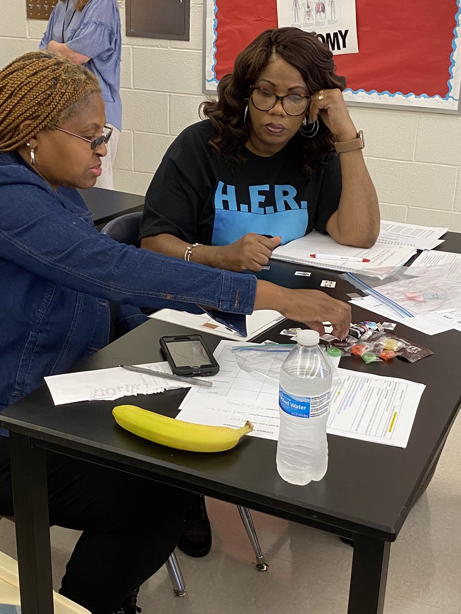 3Mlmoore's tweet photo. WSFCS CLC did not disappoint when it came to the collaboration between Secondary ELA, MTSS, and EC Instruction!  If you missed this session, you have two more opportunities on Thursday. @SecondaryELAWS https://t.co/X1zcyEtjyJ