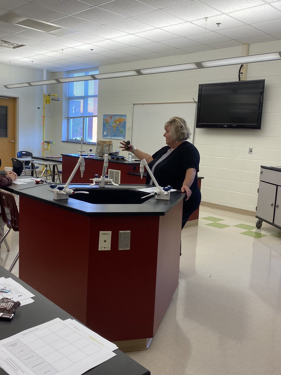 3Mlmoore's tweet photo. WSFCS CLC did not disappoint when it came to the collaboration between Secondary ELA, MTSS, and EC Instruction!  If you missed this session, you have two more opportunities on Thursday. @SecondaryELAWS https://t.co/X1zcyEtjyJ