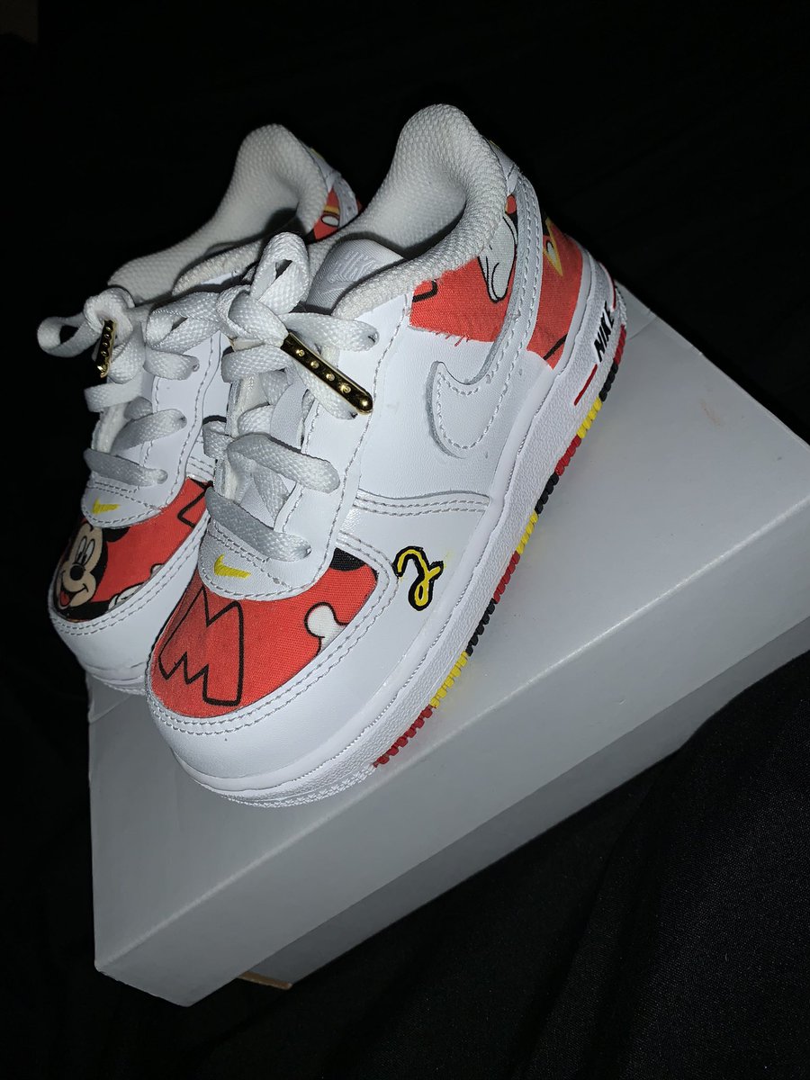 TataMadeCustoms's tweet photo. Mickey Mouse 1’s 
#customshoes #tuesdayvibe #kids #kidscustoms #tatamadecustomz #BlackOwnedBusiness https://t.co/fPpm0sdLiW