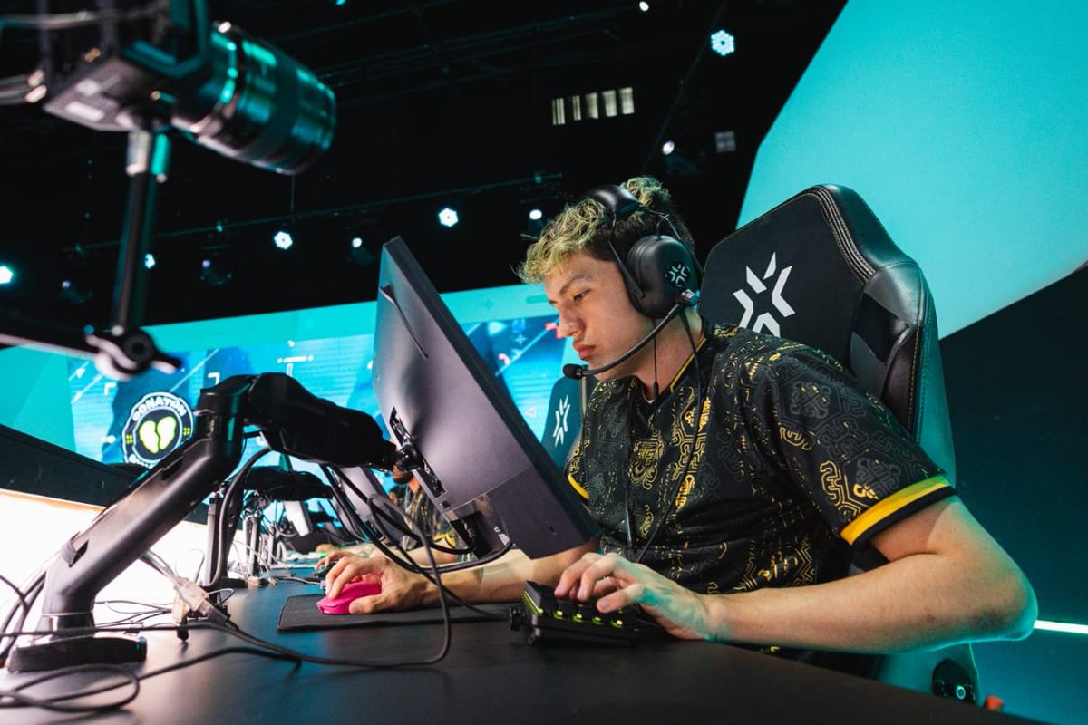 Sigo bajo contrato con <a href="/fusionfsgg/">FUSION</a>, pero en este momento estoy en estado de bench y estoy autorizado a buscar nuevas oportunidades  de cara al año competitivo 2024.
🔁 &amp;❤️ se aprecian 
liquipedia.net/valorant/Darker