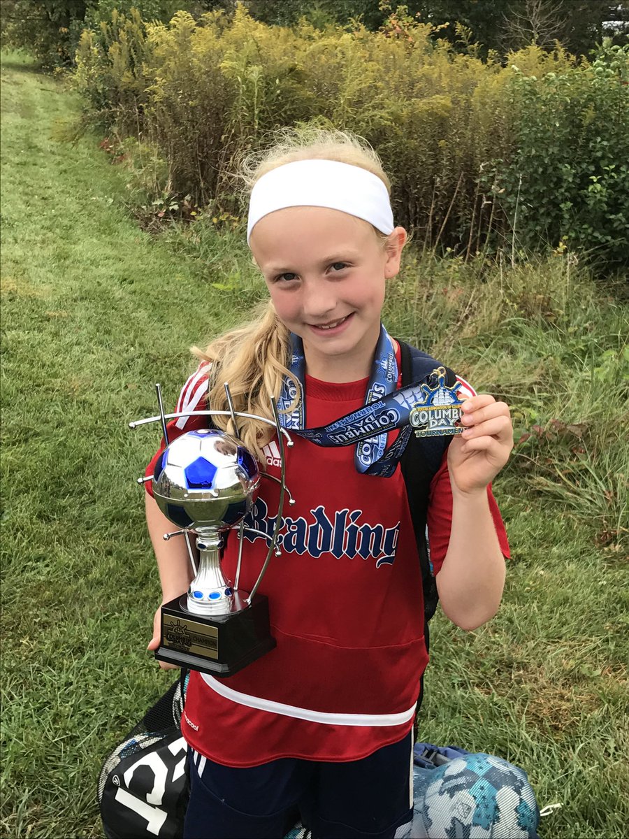 So excited to announce my verbal commitment to further my academic and athletic careers at Valparaiso University! Thank you so much to my family, friends, teammates, and coaches who have supported me throughout my journey! I wouldn’t be here without you! #RollBeacs #GoValpo