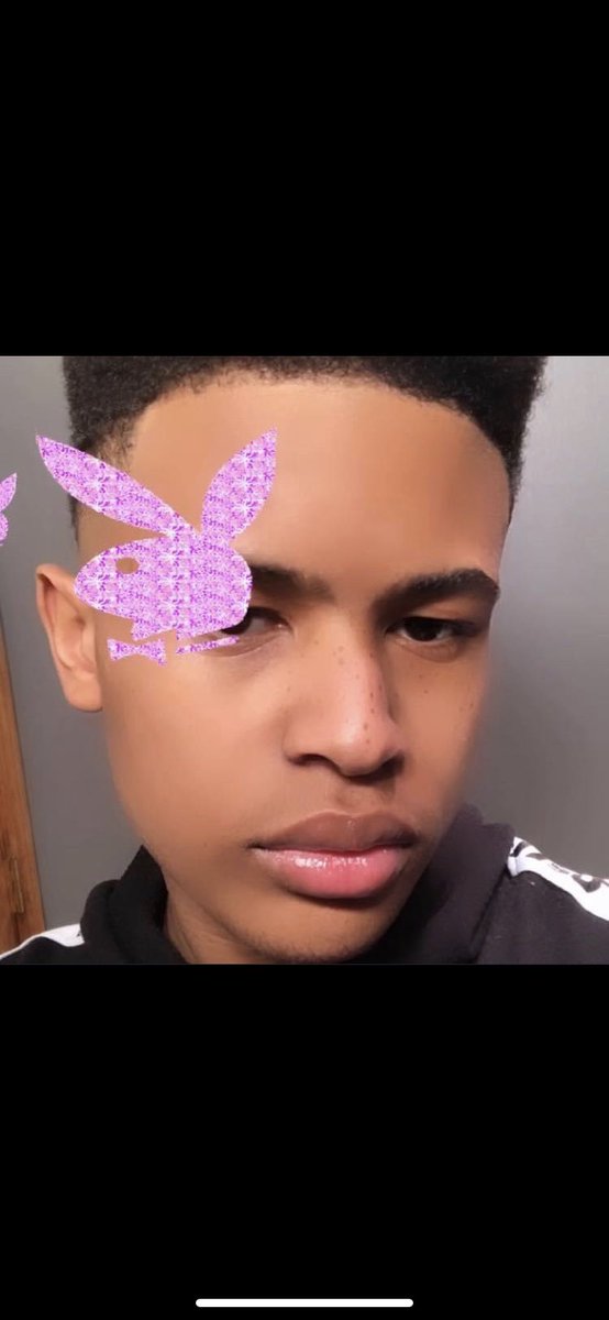 mucllx's tweet photo. text me for they nudes 😘 https://t.co/KShkgrw4q7