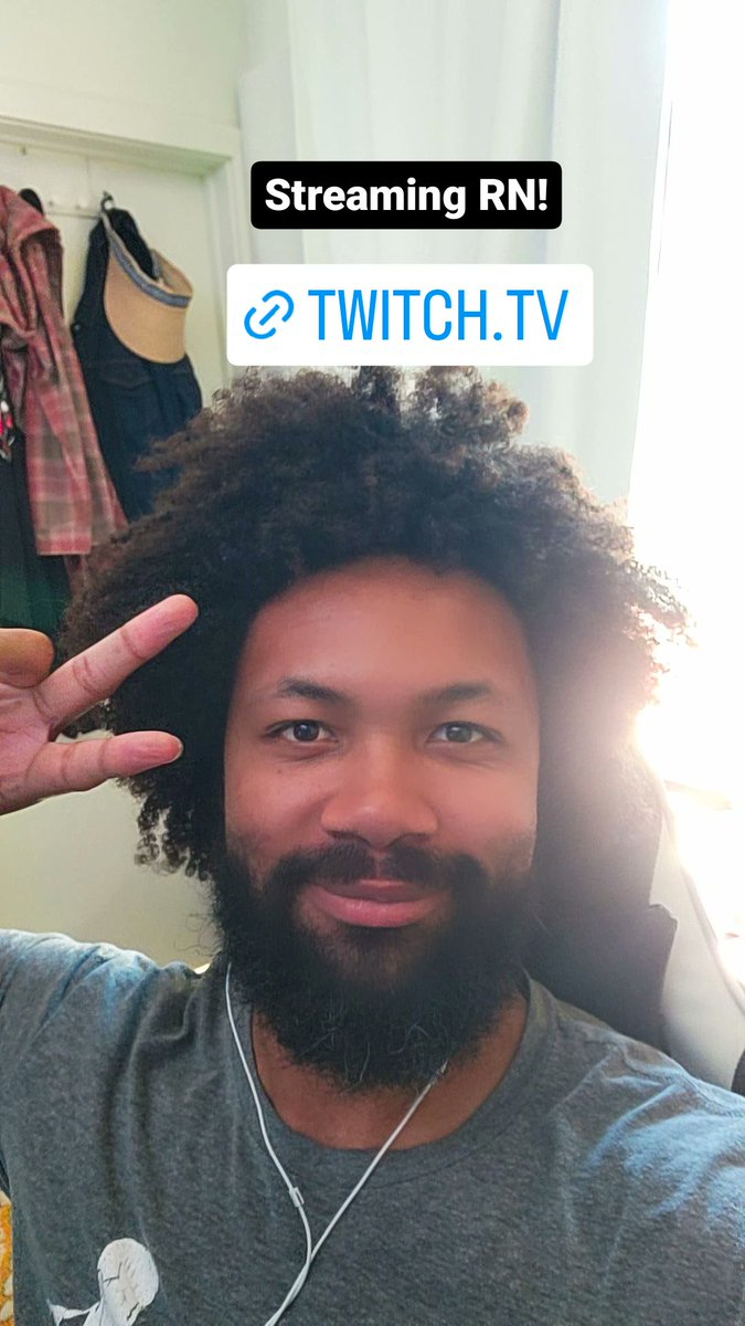 onlyoneronin's tweet photo. Playing Hollow knight! https://t.co/vXgIPqkj1X