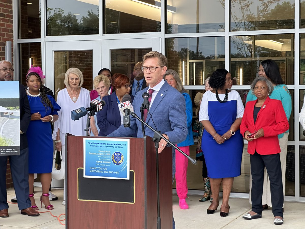 Eric Mackey tweet media