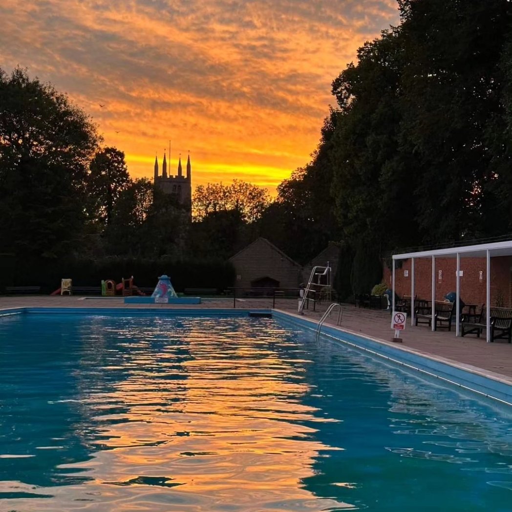 bournepool's tweet image. 