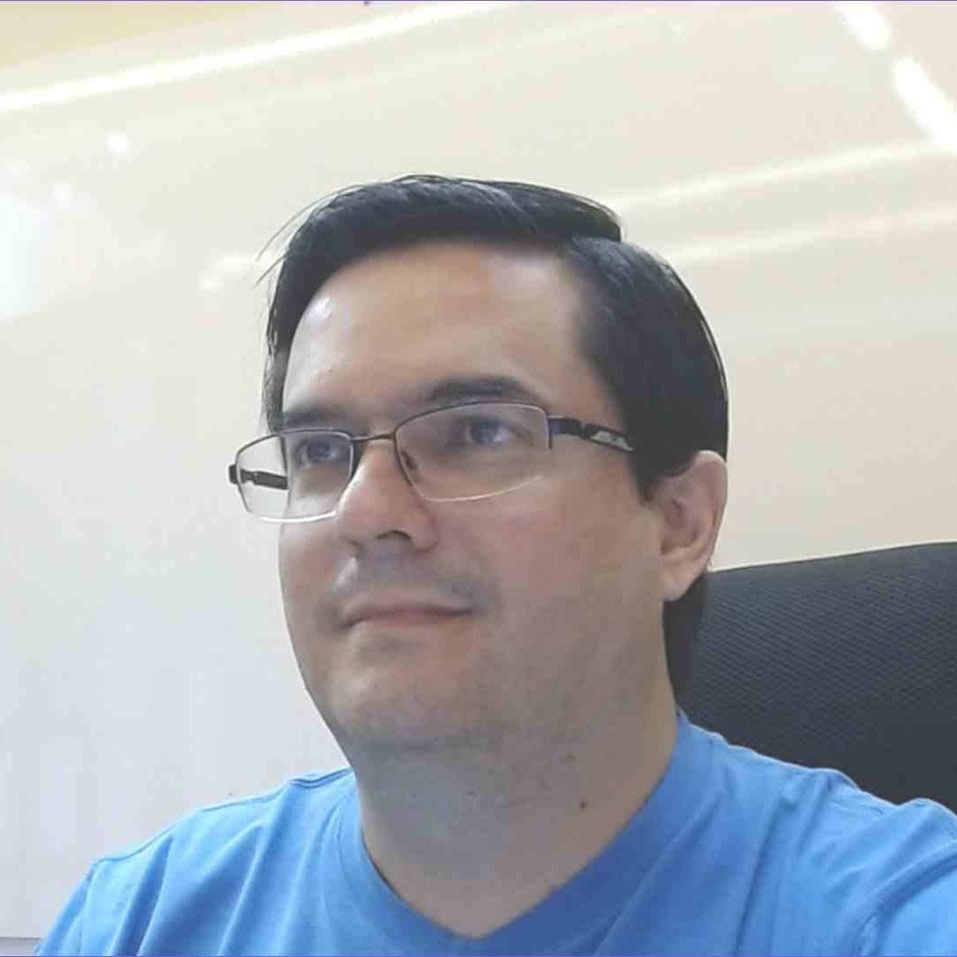 CDLCotuca's tweet photo. Quem ganharia? https://t.co/ofZIlqKLOA