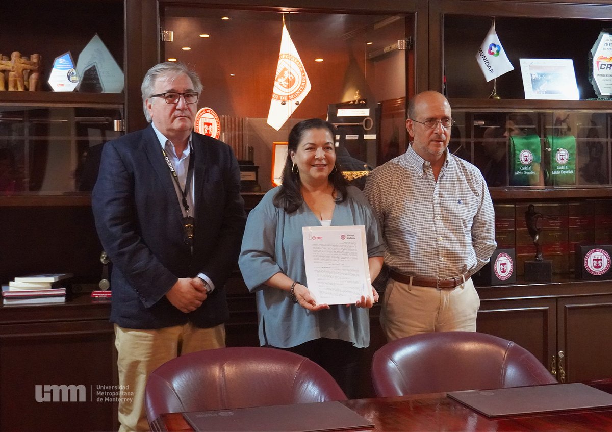 UMMOficial's tweet photo. Firma UMM convenio con @DIFNuevoLeon
Para leer la nota completa, haz clic aquí:
https://t.co/t8cYpPqOUk
#YoSoyUMM #UMM #DIF #DIFNL #BienestarSocial #Convenio #Leones https://t.co/cJ570YvvrW