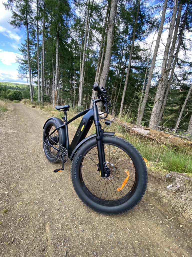 AndyWardle1610's tweet photo. Out on the e-bike tonight. Blazed a trail round kielder. Very chilled non sweaty non achy   Loved it. #dyuking750 #ebike #cycling #northumberland  don’t worry I still have my human powered bikes. 🚴 https://t.co/uSvlvnq4Hj