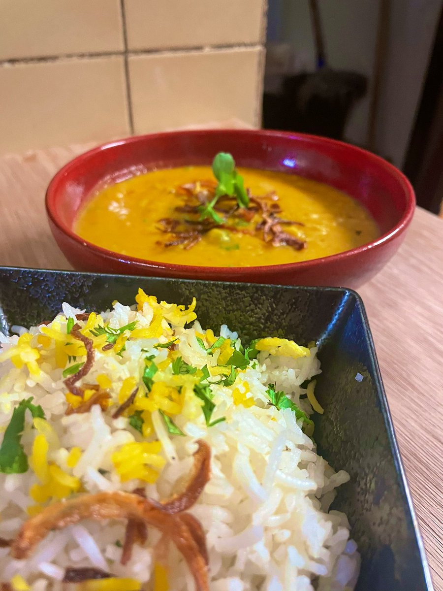 ChefEqbal's tweet photo. Amazing dinner chez @IndienRasna  , Rasna, le meilleur restaurant indien à paris 15 ème. 

#daltardka #dal #chefeqbalhossain #chef #indianfoodparis #foodie #platvegetarien https://t.co/ZelA7eoZfW