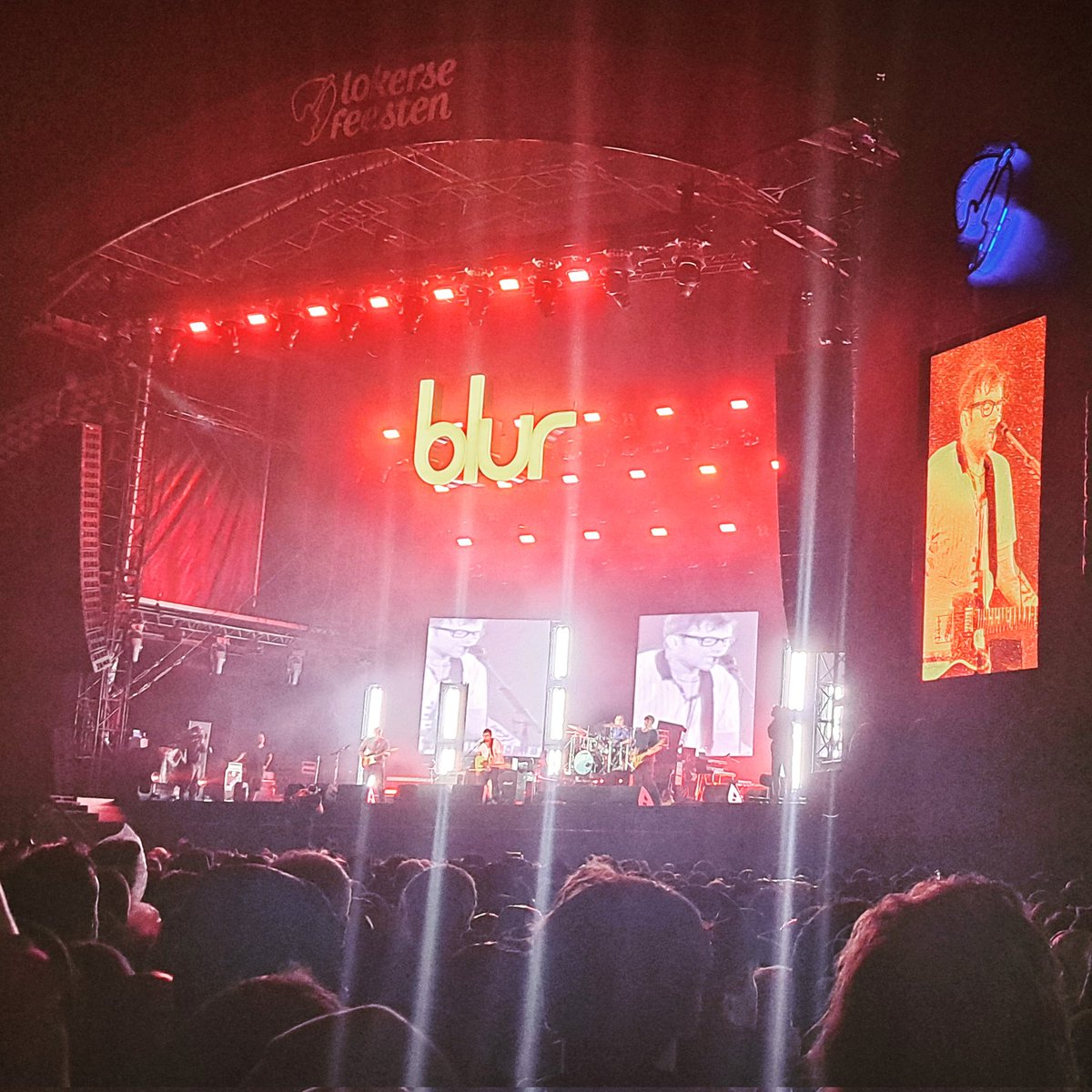 Tender is the night! ✨️ Back to the 90s with Blur! 🤘 #blur #lokersefeesten
