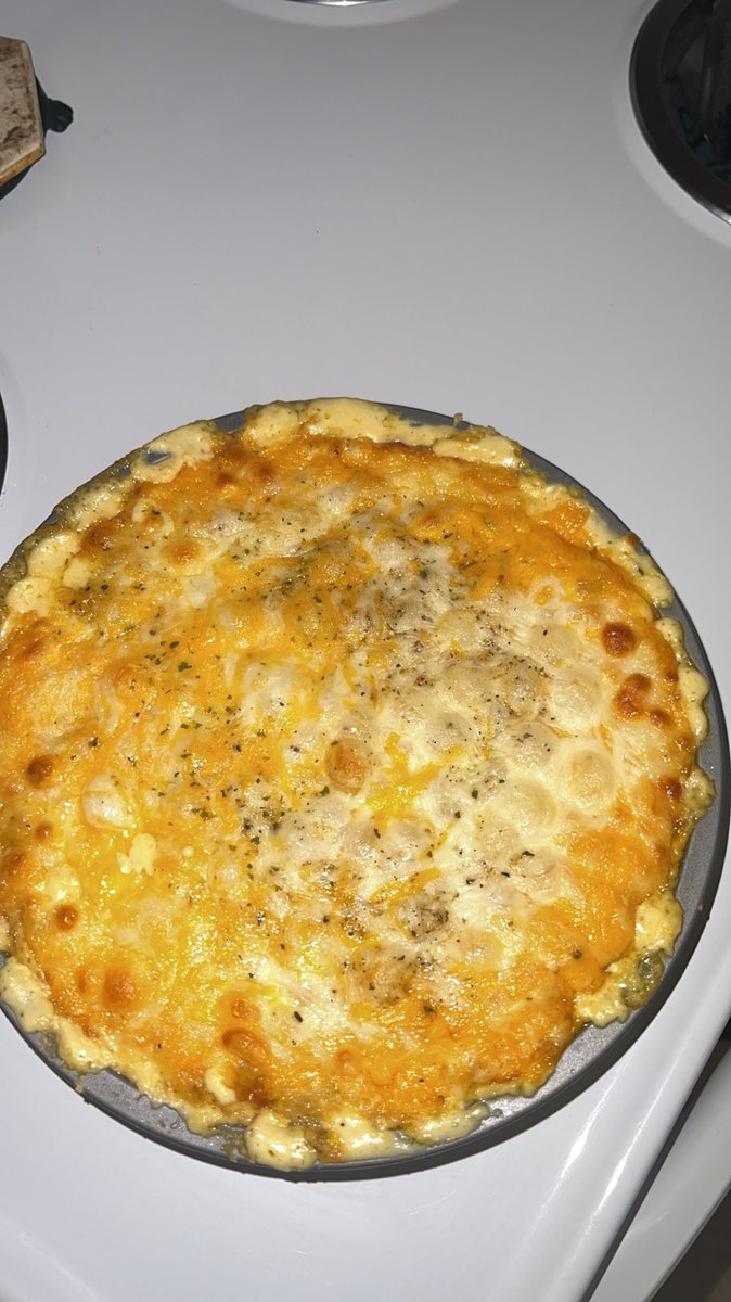 DaBig_iiiiYaYa's tweet photo. #bakedmac&amp;cheese https://t.co/6z6xJAN9BB