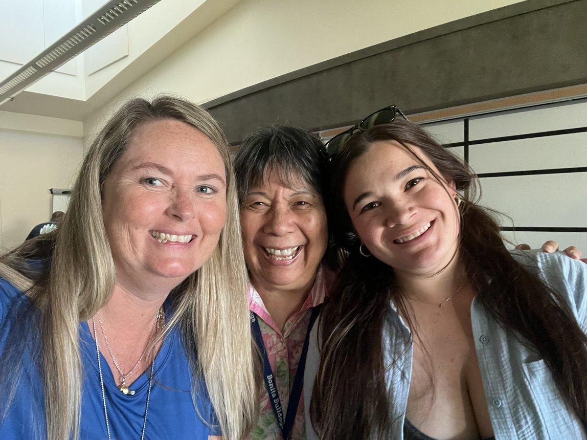 Kristin Halter tweet media