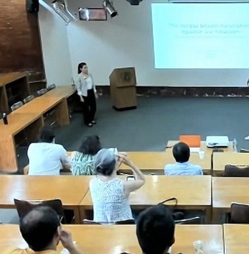 Danonnina's tweet photo. Thrilled to share that I’ll be starting my lab next fall at @ccg_unam 🥳😊

I’m committed to do the best research possible while creating safe spaces

It’s been a long, nonlinear road, but love that my UNAM entrance exam in 2007 was in the same place where I applied for the job🥰 https://t.co/M942z4MBcw