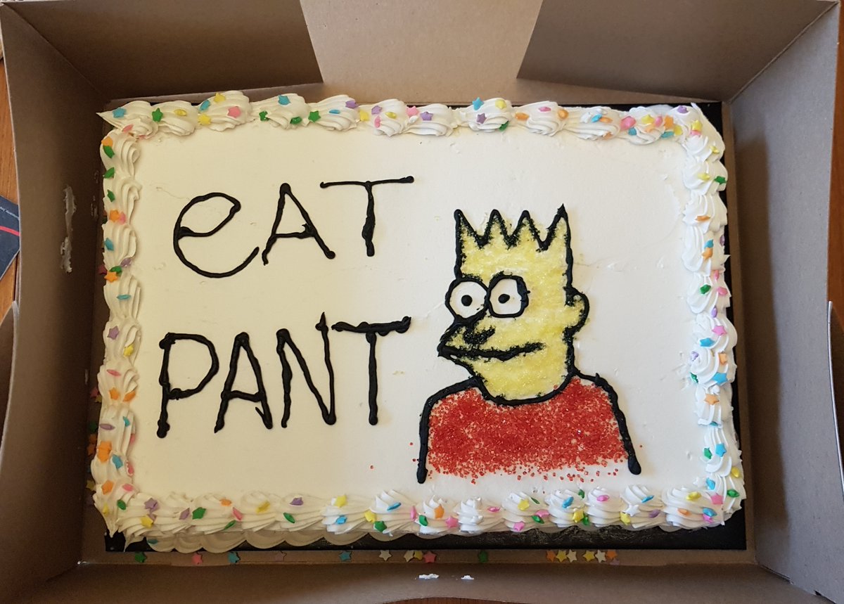 Mechapope's tweet photo. Got the best birthday cake ever this year https://t.co/FmoTyeK9aG