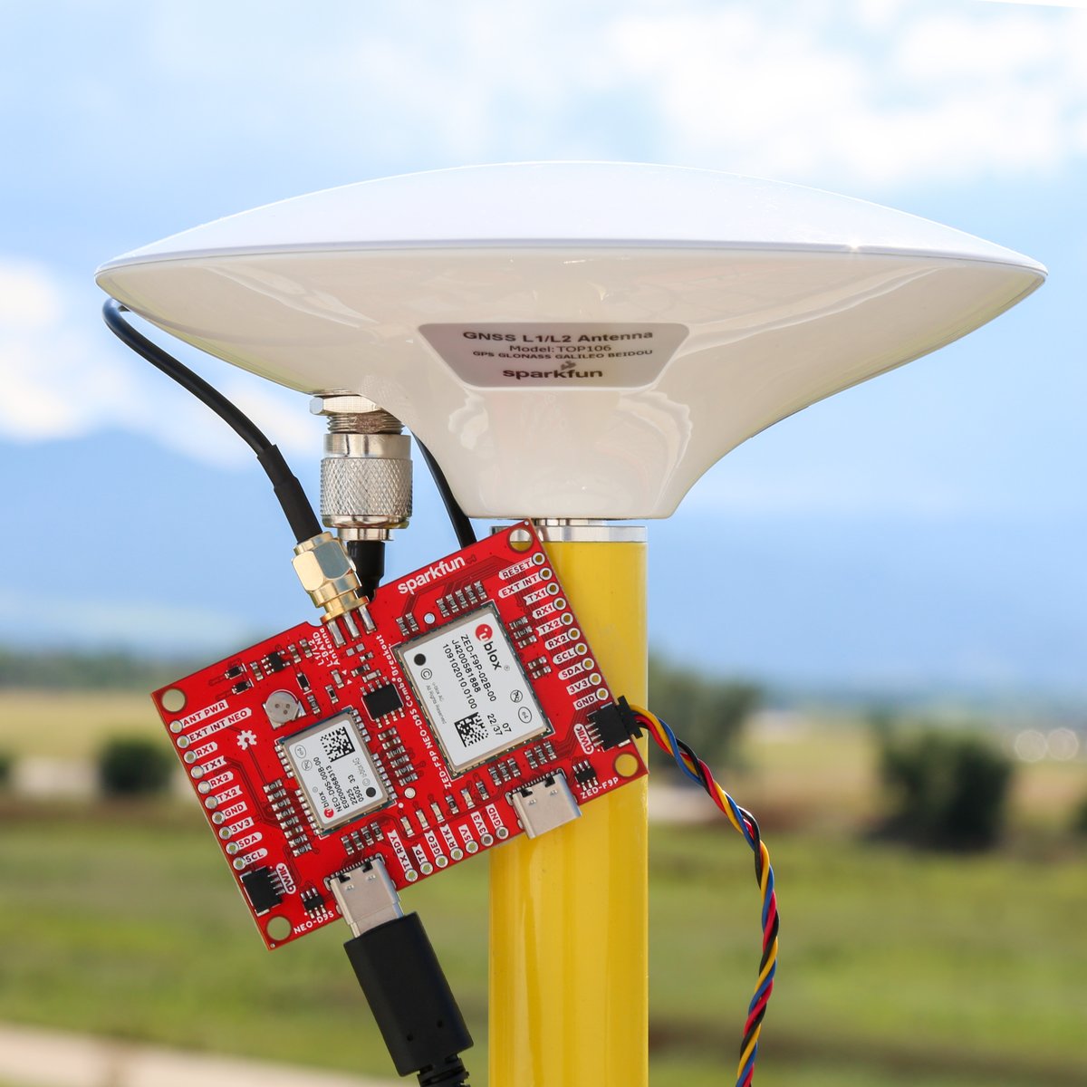 sparkfun's tweet photo. Our versatile GNSS Combo Breakout pairs @ublox's ZED-F9P multi-band #GNSS module with the NEO-D9S L-band GNSS correction data receiver. This combo breakout will deliver centimeter-level accuracy without separate #RTK or #NTRIP corrections

Learn more here: https://t.co/nviBGEFCDM https://t.co/9tSViw2SZf