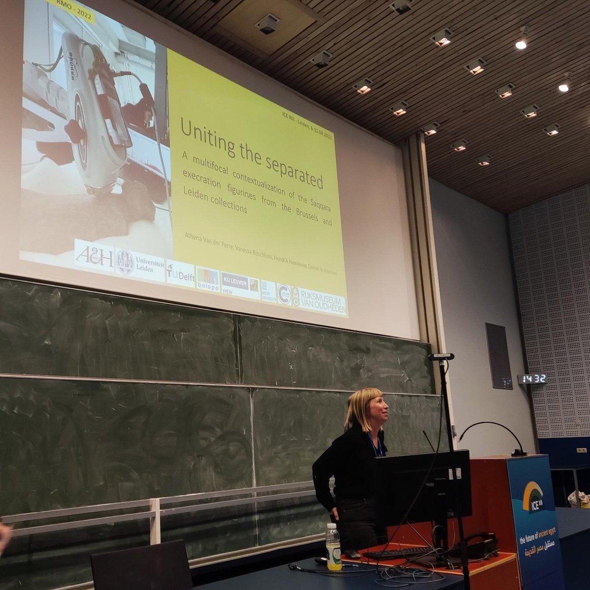 Athena Van der Perre tweet media