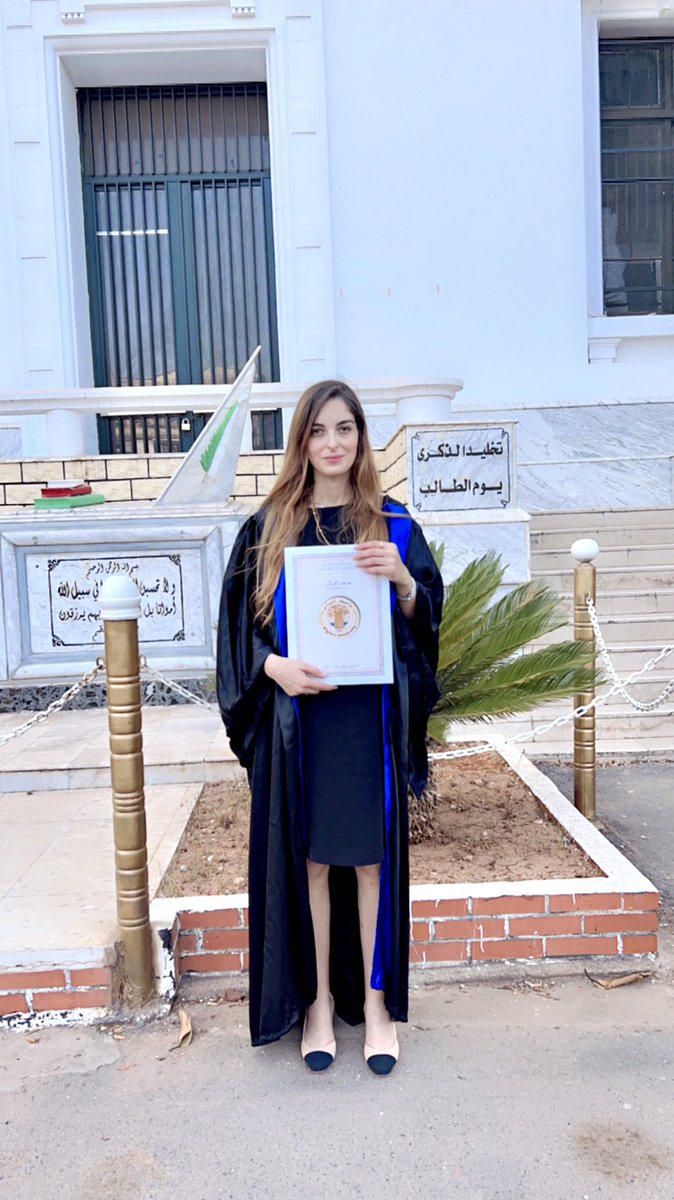 RandaOfficiel's tweet photo. HONOR IS A HARDER MASTER THAN THE LAW 💪🏻👸🏼⚖️🪬🧿
AUJOURD’HUI J’AI OBTENU MON DIPLÔME DE MASTER EN DROIT PRIVÉ SPÉCIALITÉ DROIT DES AFFAIRES AVEC MENTION «EXCELLENT» 📜🎖️#الحمدلله
#LawDegree #MasterOfLaws #randayasmine  #رندةياسمين #artist #singer #MasterEnDroit https://t.co/szOirAKdbe