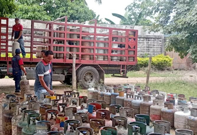 Combatientes con Maduro tweet media