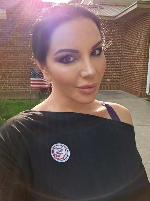 Went straight from a session to the polls in hopes to help strike down Ohio Issue #1.   #Issue1 #OhioIssue1<a href="/tag/issue1"class="tags"><span>#issue1</span></a><a href="/tag/ohioissue1"class="tags"><span>#ohioissue1</span></a>