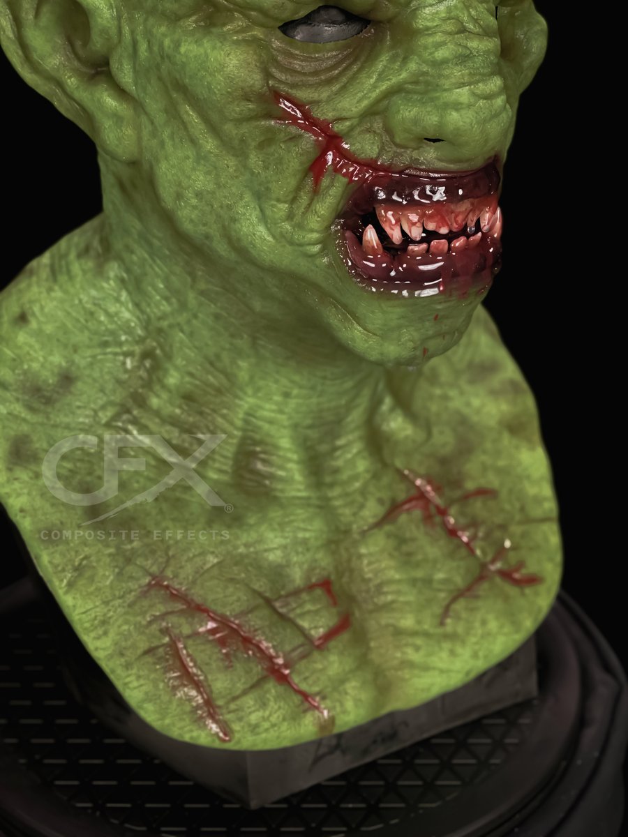 CFXunmasked's tweet photo. ⚔️"Lok'Tar Ogar! - Victory or Death!" ⚔️
•
Warg - Orc Green with Drool & Blood
Sculpted by Herman Silesky
Painted by Karina Mulkey
$650.00
Available NOW to order at https://t.co/NQv7tOySaU!
#CFX #CompositeEffects #CFXMasks https://t.co/qXbLyyoFF8
