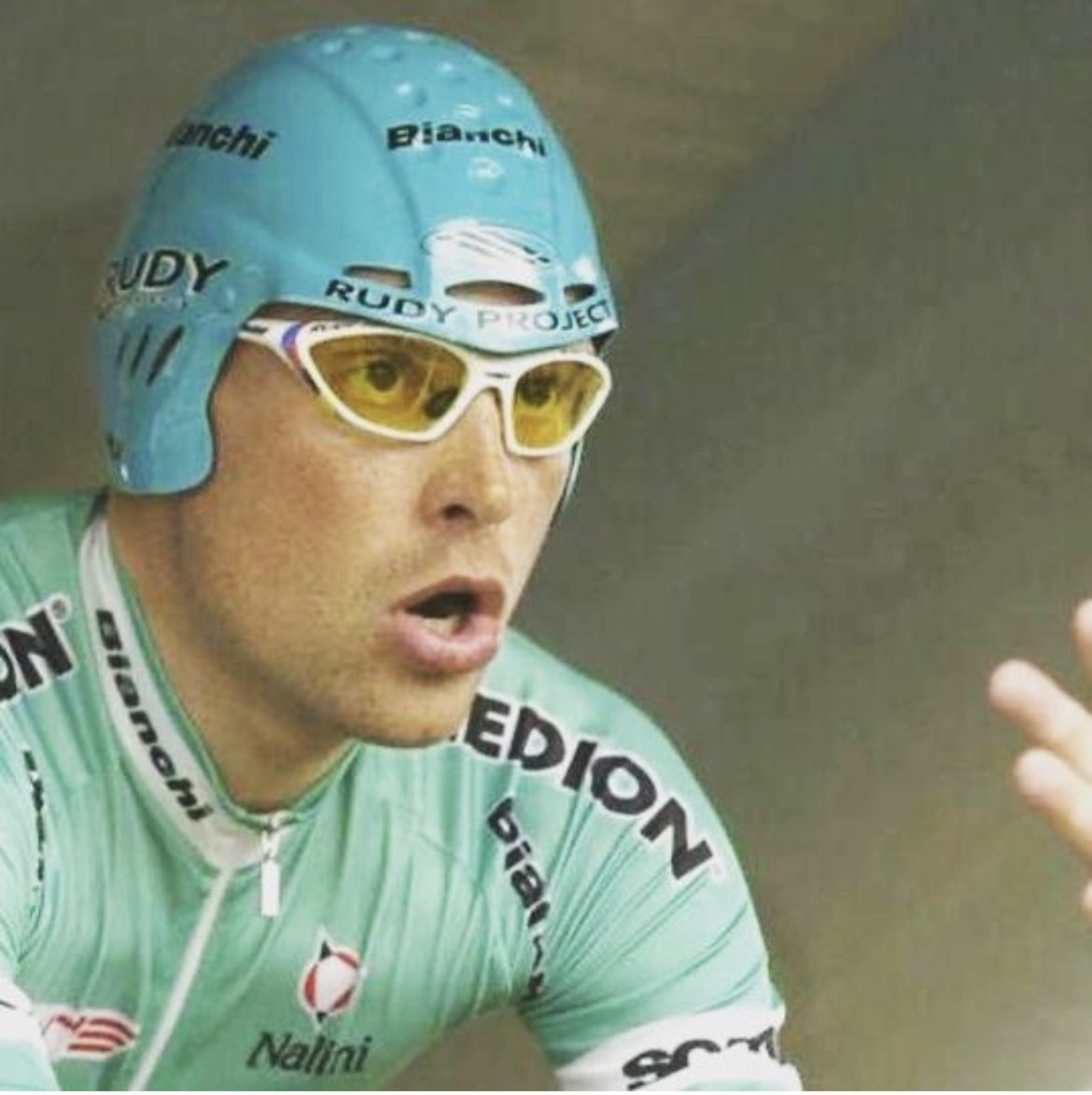 RolfsShorts's tweet image. Mood