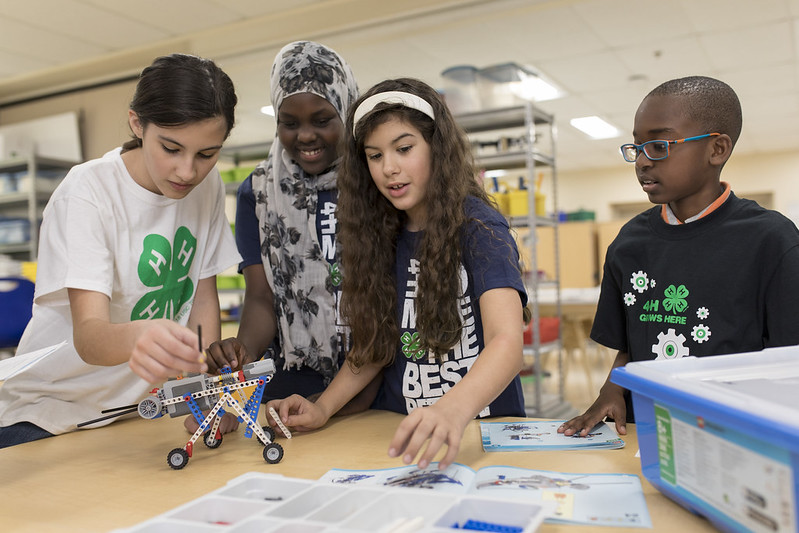 Calling all 4-H engineers, tinkerers, and coders! You're invited to a statewide 4-H robotics contest on September 9th at the Hamilton County 4-H fairgrounds. Learn more at purdue.ag/4hrobotics, and sign your team up before September 1st!