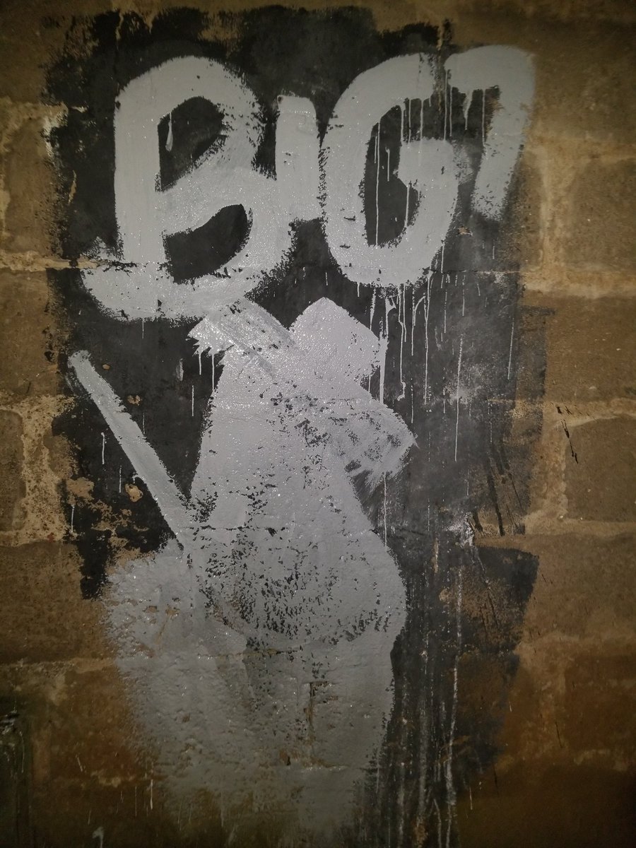 Veld_arts's tweet photo. So i stubbornly went back to complete  @burnaboy #Big7 #muralart @SpaceshipCollec 😎 my God - Gut tells me #BurnaBoyLiveinSA #burnaboygram  #burnaboy gon def peep this 😎 https://t.co/sGOaBY0Xye