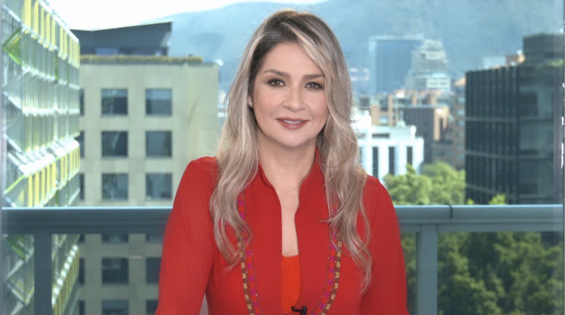 VickyDavilaH's tweet photo. Yo solo puedo darle gracias a Dios y a todos los que jamás me dejan sola… ♥️firme!!! https://t.co/lbHs9OQFDH