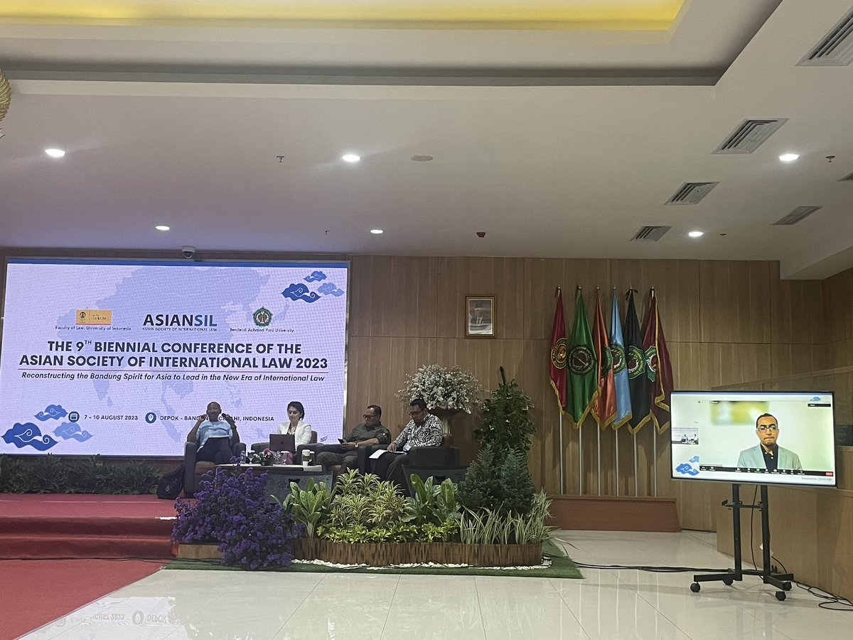 AsianSil's tweet photo. Our excellent panel of speakers today: Prof Dire Tladi, Prof Mavluda Sattorova, Prof Hikmahanto Juwana, Prof Mohammad Shahabuddin. The panel is moderated by A/Prof Arie Afriansyah. #AsianSIL #BandungConference https://t.co/UDQVzSD24A