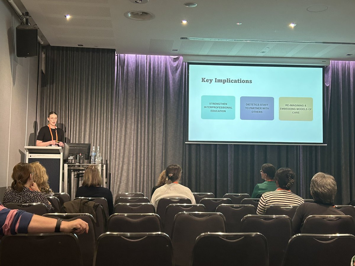 Jenellick's tweet photo. @HannahOlufson presenting on interprofessional practice in rehabilitation nutrition and mealtime care at #NAHC2023 https://t.co/1F7TgtmrJ9
