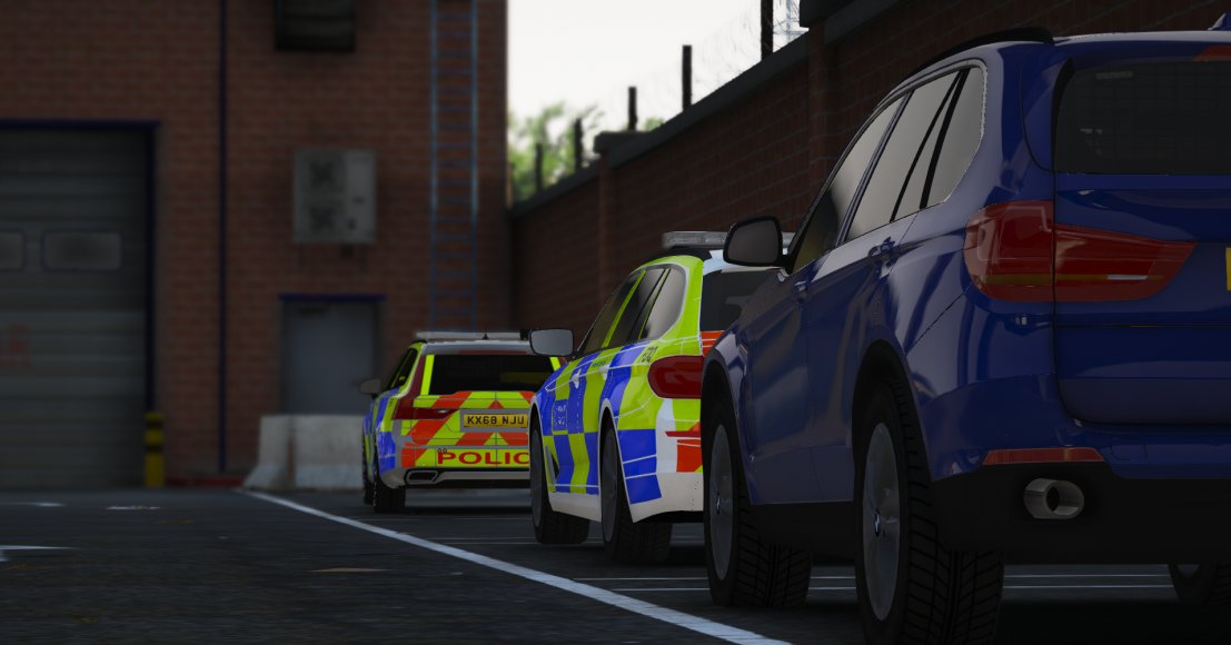 BlueLightRPC's tweet photo. Tonight, officers from @MO8BLRPC and @FPBLRPC were deployed to an ANPR Activation for a stolen vehicle!

After covertly following the vehicle for some time, officers managed to get a successful pre-emptive sting on the vehicle!

Apply today!
https://t.co/dMVb2GYTDX https://t.co/ZWR4XIvwDX